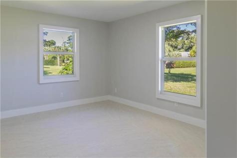 5740 36TH Place Vero Beach FL 32966