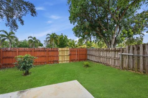 6599 NW 1st Street Margate FL 33063