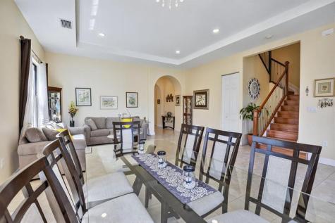 8541 NW 38th Street Cooper City FL 33024