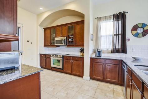 8541 NW 38th Street Cooper City FL 33024