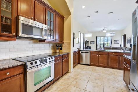 8541 NW 38th Street Cooper City FL 33024