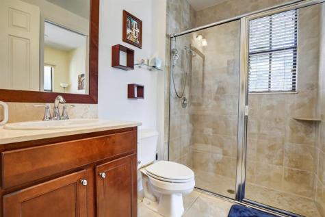 8541 NW 38th Street Cooper City FL 33024