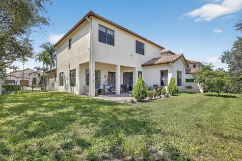 8541 NW 38th Street Cooper City FL 33024