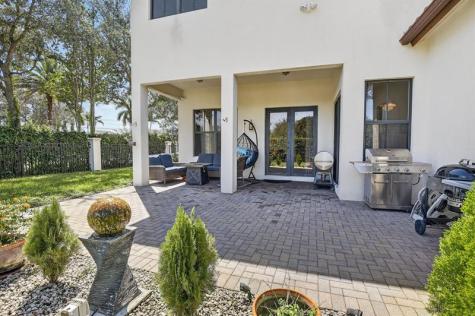 8541 NW 38th Street Cooper City FL 33024