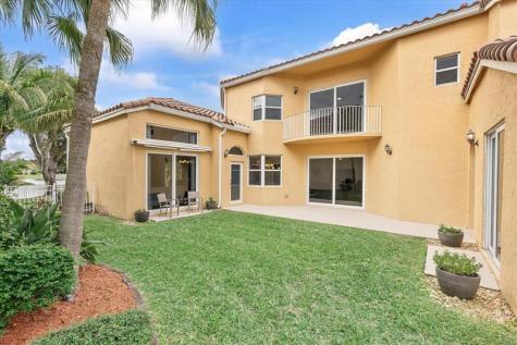 15561 NW 12th Place Pembroke Pines FL 33028