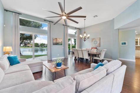 15561 NW 12th Place Pembroke Pines FL 33028