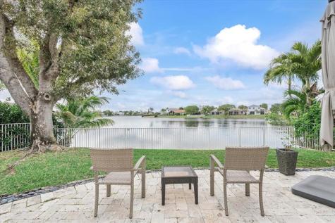 15561 NW 12th Place Pembroke Pines FL 33028