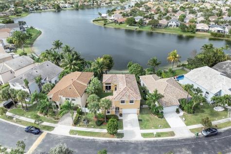 15561 NW 12th Place Pembroke Pines FL 33028