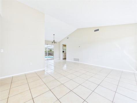 11351 NW 39th Place Sunrise FL 33323