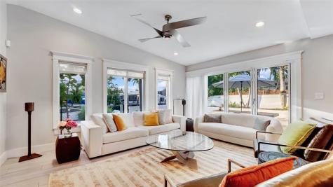 2409 NE 19th Avenue Wilton Manors FL 33305