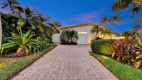 2409 NE 19th Avenue Wilton Manors FL 33305