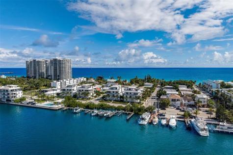350 Desoto Street Hollywood FL 33019