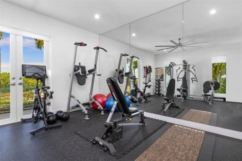 350 Desoto Street Hollywood FL 33019