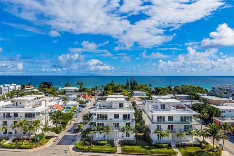 350 Desoto Street Hollywood FL 33019