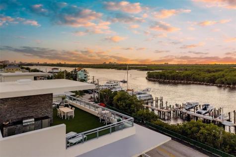350 Desoto Street Hollywood FL 33019