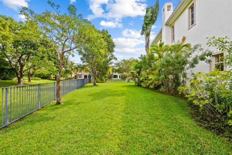 7888 NW 112th Way Parkland FL 33076
