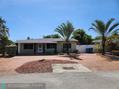 4610 NE 3rd Avenue Fort Lauderdale FL 33334