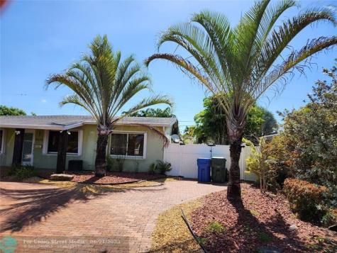 4610 NE 3rd Avenue Fort Lauderdale FL 33334