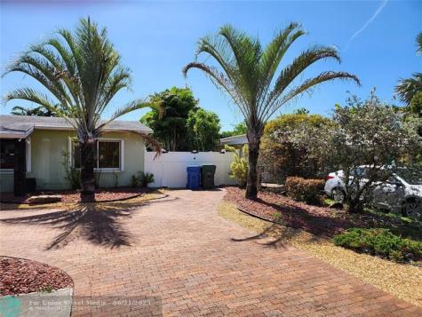 4610 NE 3rd Avenue Fort Lauderdale FL 33334
