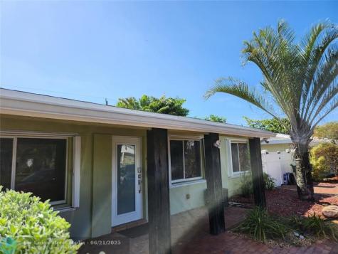 4610 NE 3rd Avenue Fort Lauderdale FL 33334