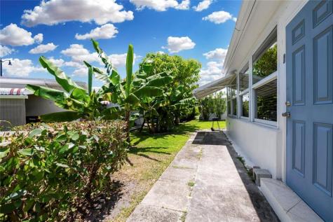 220 S Golf Boulevard Pompano Beach FL 33064