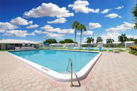 220 S Golf Boulevard Pompano Beach FL 33064