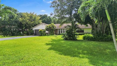 9700 NW 28th Street Hollywood FL 33024