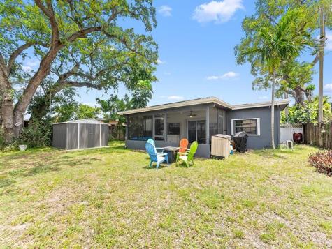 4411 Thomas Street Hollywood FL 33021