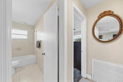 4806 NW 49 Drive Tamarac FL 33319