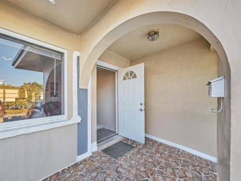 4806 NW 49 Drive Tamarac FL 33319