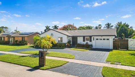 8610 NW 46th Street Lauderhill FL 33351