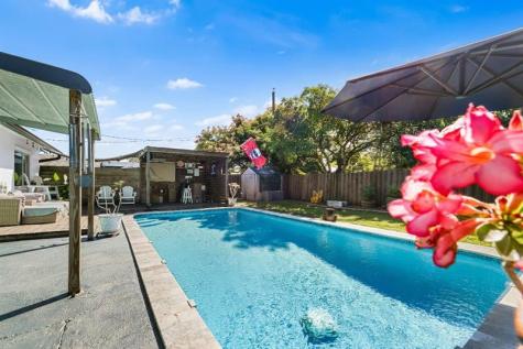 8610 NW 46th Street Lauderhill FL 33351