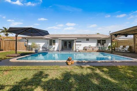 8610 NW 46th Street Lauderhill FL 33351