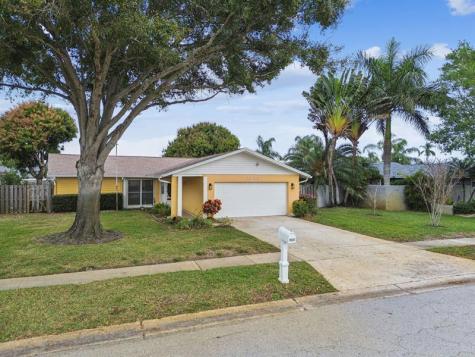 13653 Serena Drive Largo FL 33774