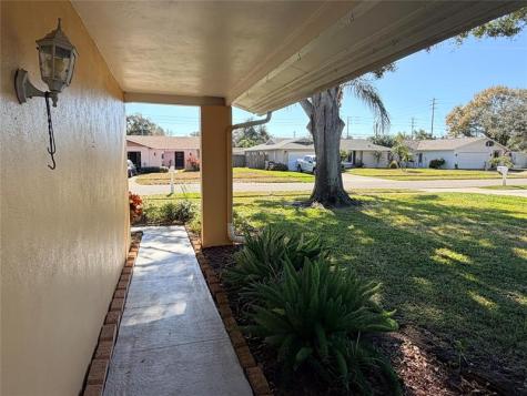 13653 Serena Drive Largo FL 33774