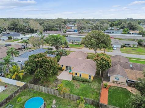 13653 Serena Drive Largo FL 33774