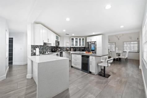 8340 NW 167th Terrace Miami Lakes FL 33016