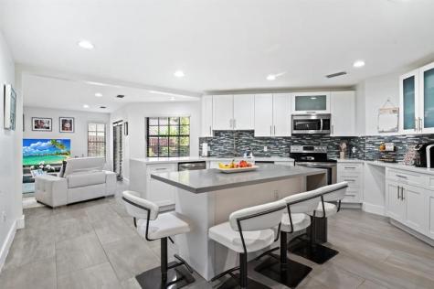 8340 NW 167th Terrace Miami Lakes FL 33016