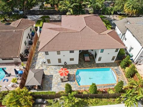 8340 NW 167th Terrace Miami Lakes FL 33016