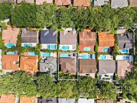 8340 NW 167th Terrace Miami Lakes FL 33016