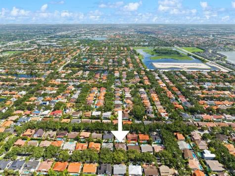 8340 NW 167th Terrace Miami Lakes FL 33016