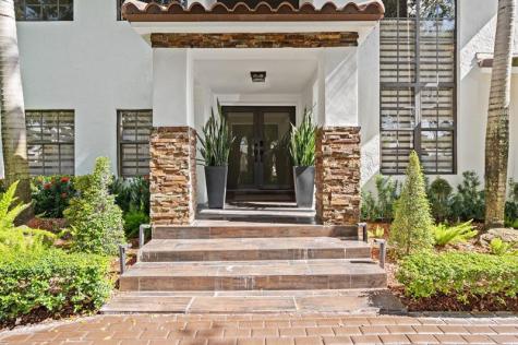 8340 NW 167th Terrace Miami Lakes FL 33016