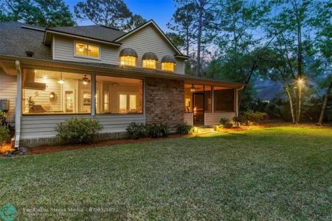 96197 Brady Point Road Fernandina Beach FL 32034