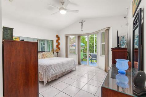3264 NW 22nd Avenue Oakland Park FL 33309