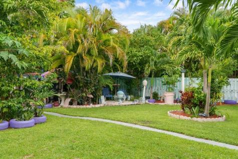 3264 NW 22nd Avenue Oakland Park FL 33309