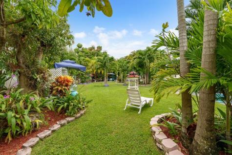 3264 NW 22nd Avenue Oakland Park FL 33309