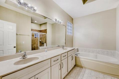 10566 Galleria Street Wellington FL 33414