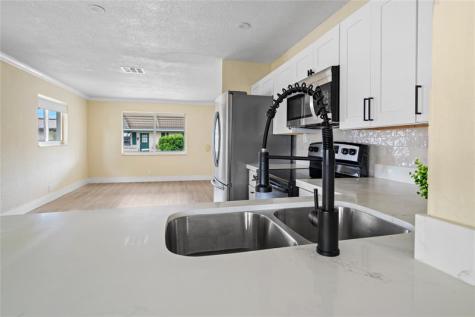 4514 NW 49th Drive Tamarac FL 33319