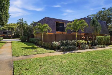 2734 SW 15th Street Deerfield Beach FL 33442