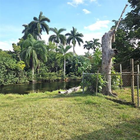 370 NW 65th Avenue Plantation FL 33317